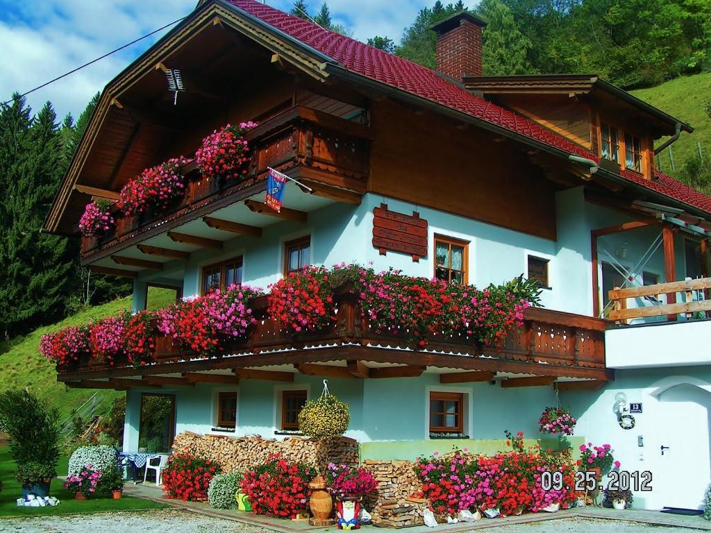 Haus Othmar Schabuss Pensionat Bad Kleinkirchheim Exteriör bild